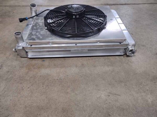 27" Radiator With Fan & Shroud